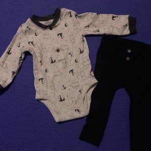 Boys Infant Pajama Set by Carter's
